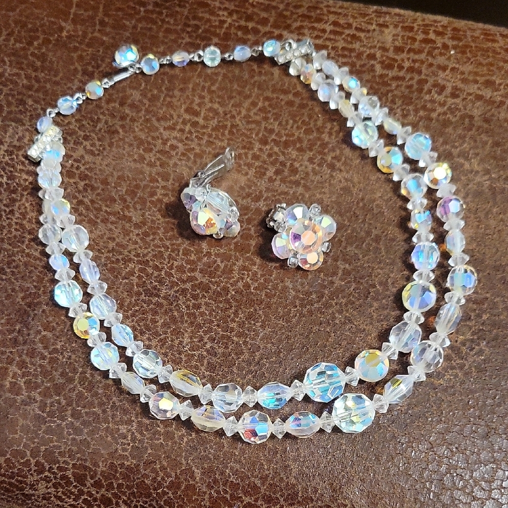 Iridescent Crystal Necklace and Earring Set (44) - Picture 1 of 16